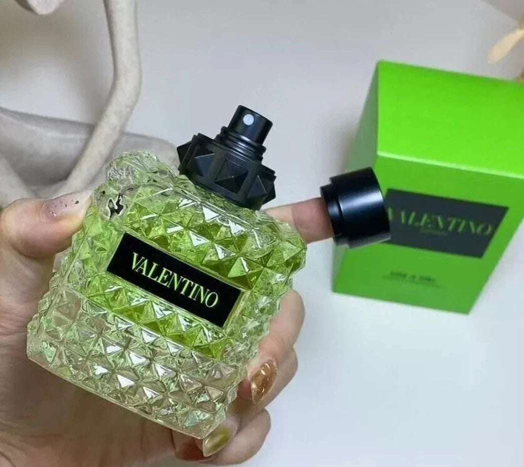 Valentino Donna Born in Roma Green Stravaganza Eau de Parfum 3.4 oz for Women
